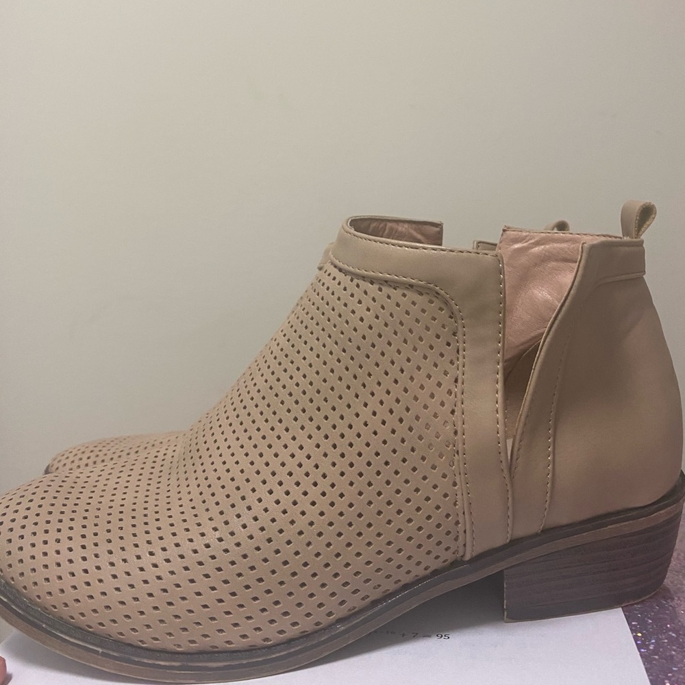 Brown boots